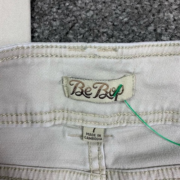 Bebop Cream/Tan Flare Pants Sz 7 Y2K 2000s - Picture 7 of 8